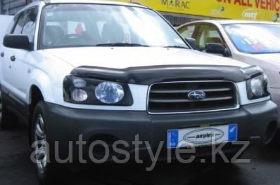 Защита фар Subaru Forester 2002-2005 (очки кант черный) AIRPLEX