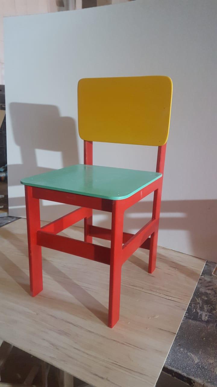 Цветной деревянный стульчик для детского сада - фото 1 - id-p66193040