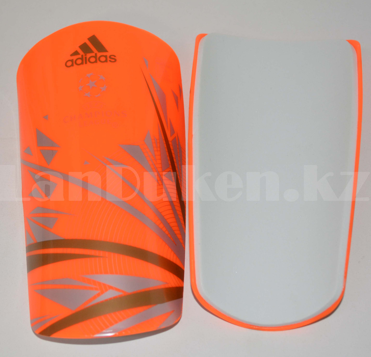 Футбольные щитки под гетры без резинок оранжевые с геометрическими узорами - фото 4 - id-p66231436