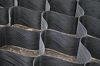 Георешетка-для армирования и фиксации откосов