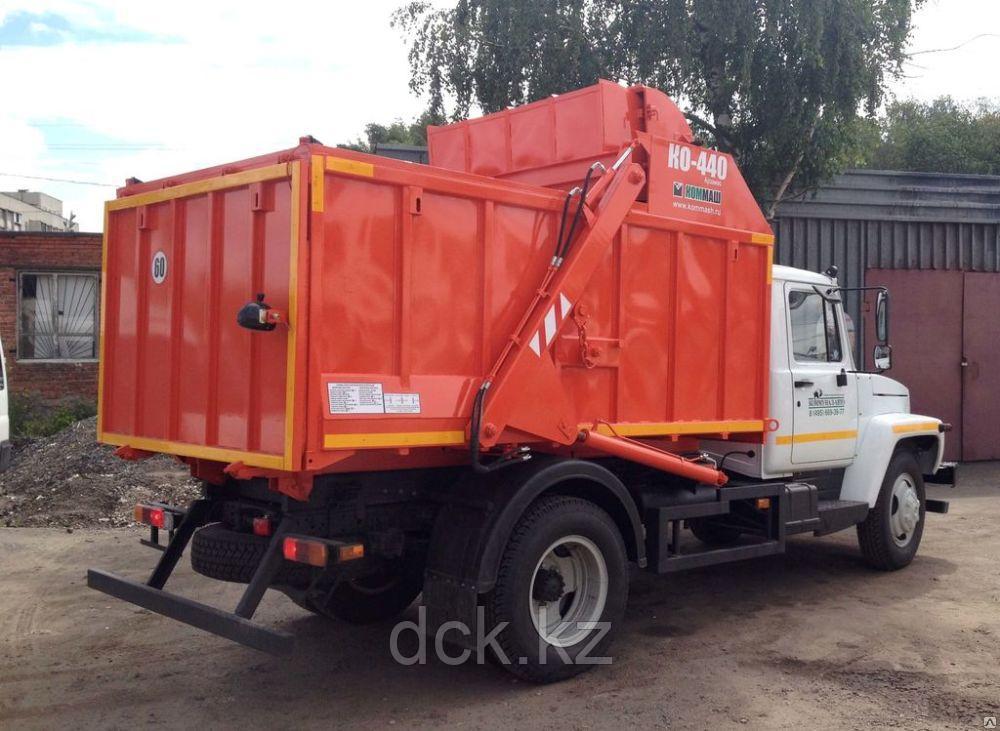 Мусоровоз КО-440В1-01 механизированная задняя загрузка КамАЗ-65115-3081-23