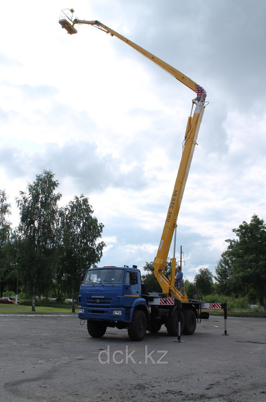 Автогидроподъемник ВС-22 на шасси ЗИЛ 22 метра - фото 4 - id-p66275584