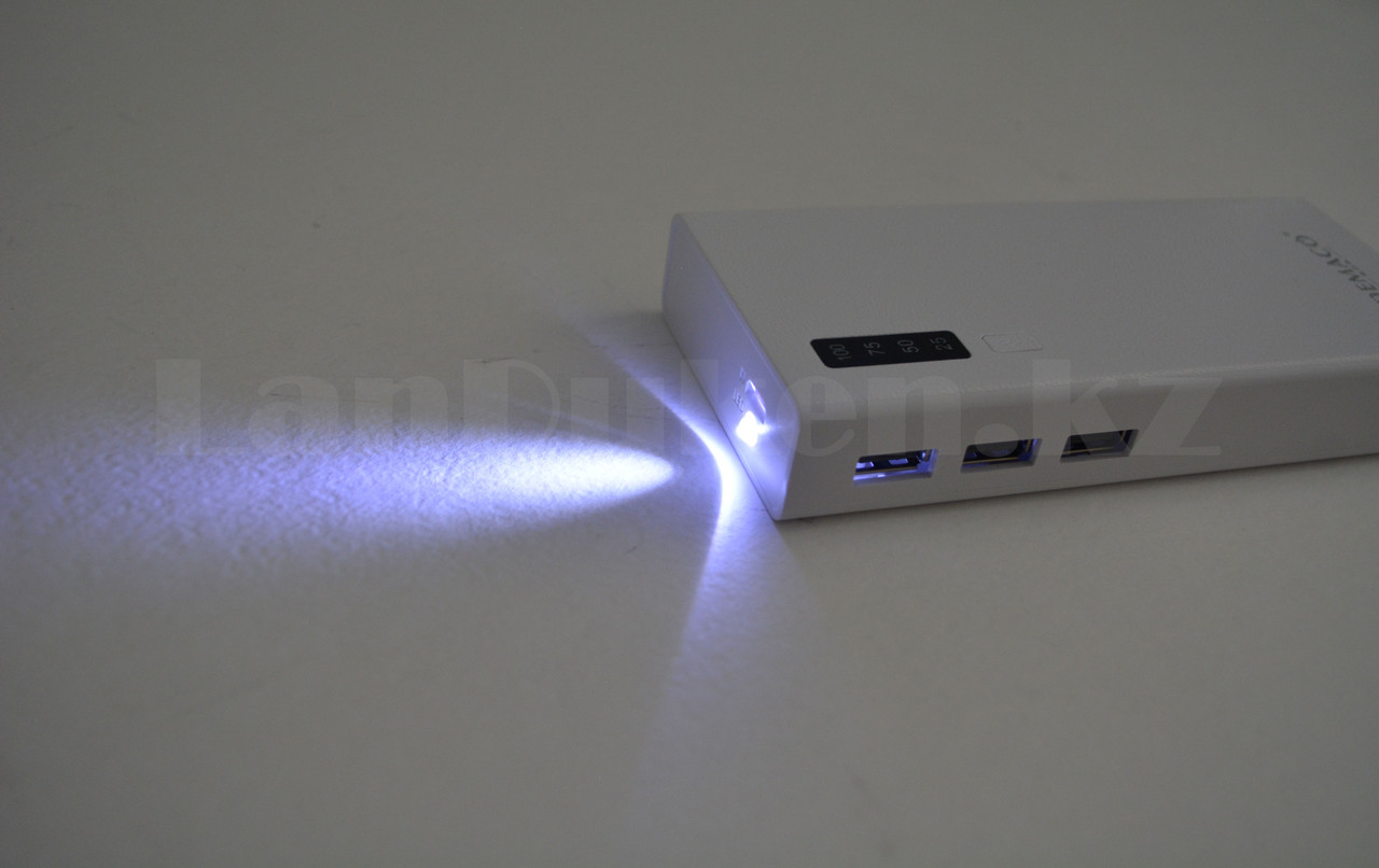 Портативное зарядное устройство DEMACO Power Bank DMK-A43 20000 mAh с светодиодным фонариком, белое - фото 7 - id-p66699894