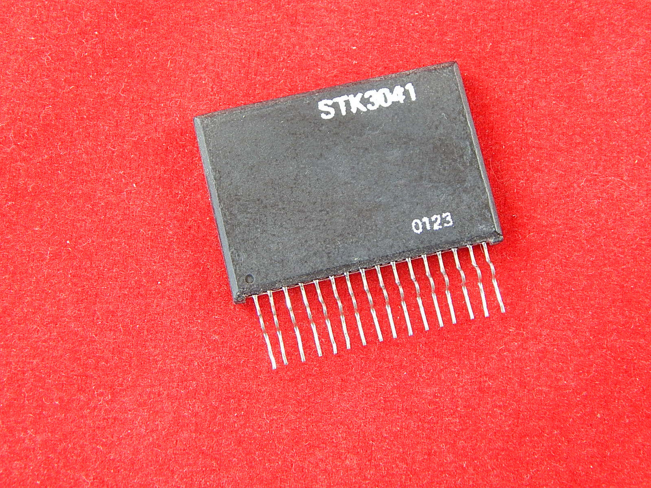 STK3041 2-канальный стерео усилитель мощности sip16 - фото 1 - id-p66710842