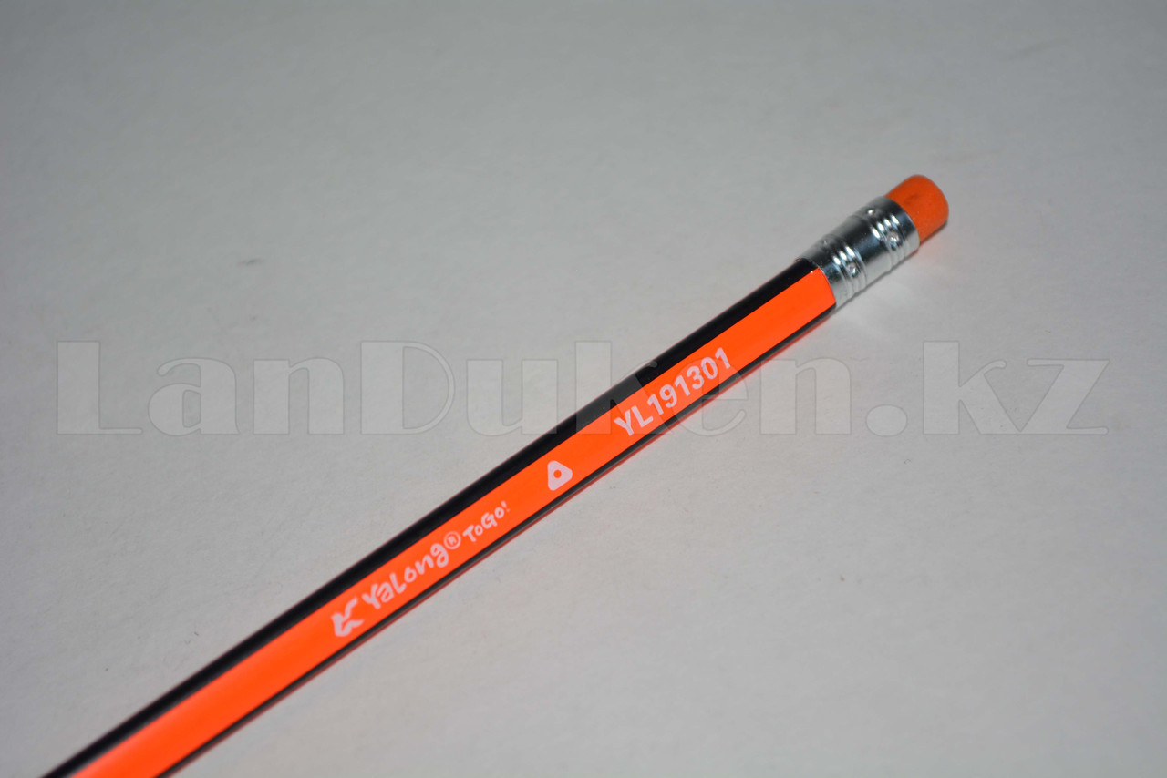 Простые карандаши с оранжевым ластиком 12 штук в упаковке Yalong 191301 (HB) - фото 9 - id-p66744216