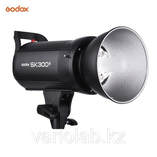 Вспышка импульсная студийная Godox SK-300II