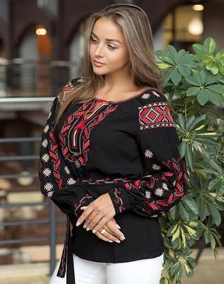 Әйелдердің ер адамның жыныс мүшесінің әдемі қолмен жұмысы