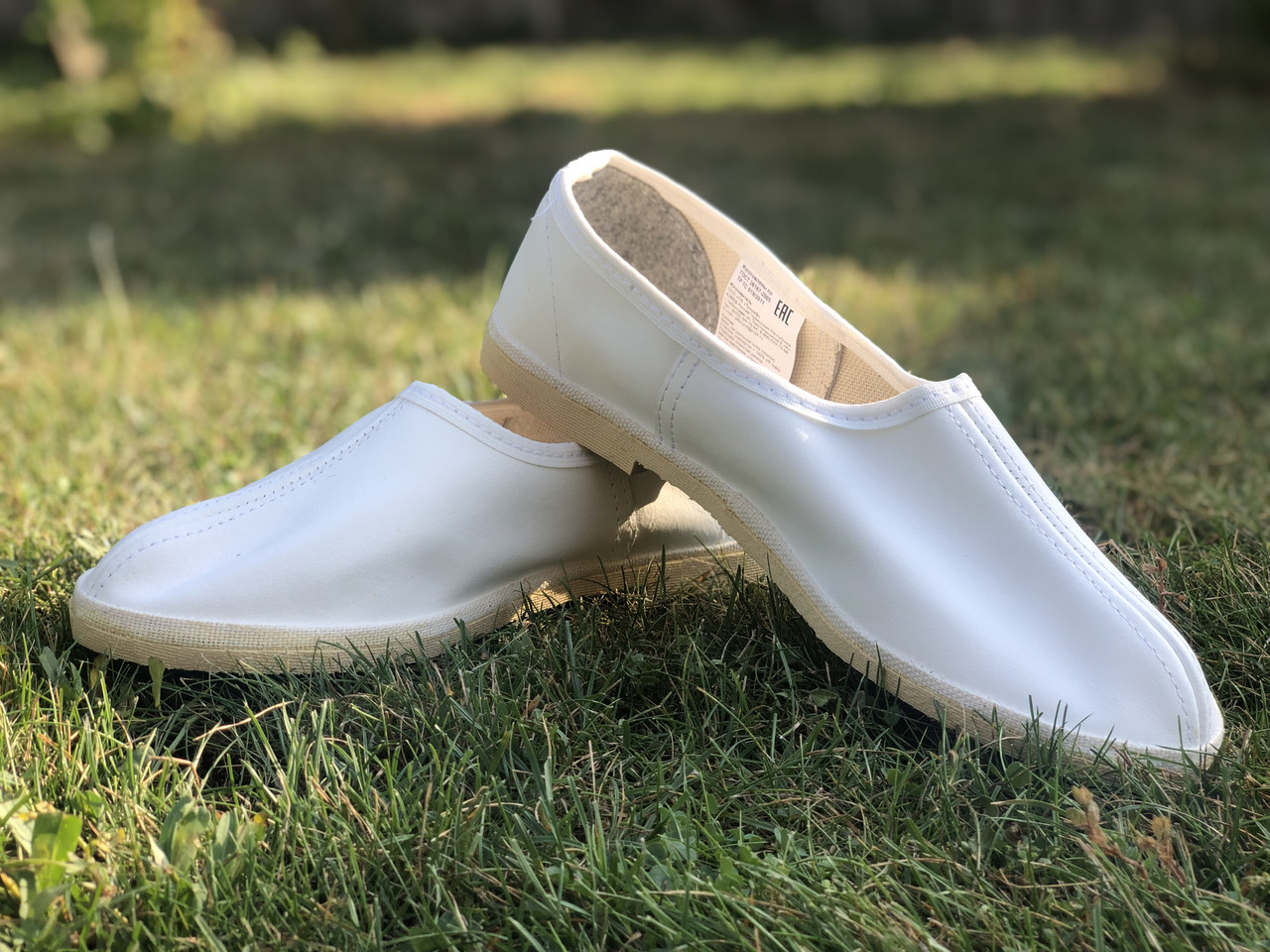 Тапочки кожаные "Чувяки": продажа, цена в Алматы. Спецодежда и обувь ...