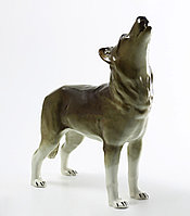 Фарфоровая скульптура Волк стоящий. Императорский фарфор