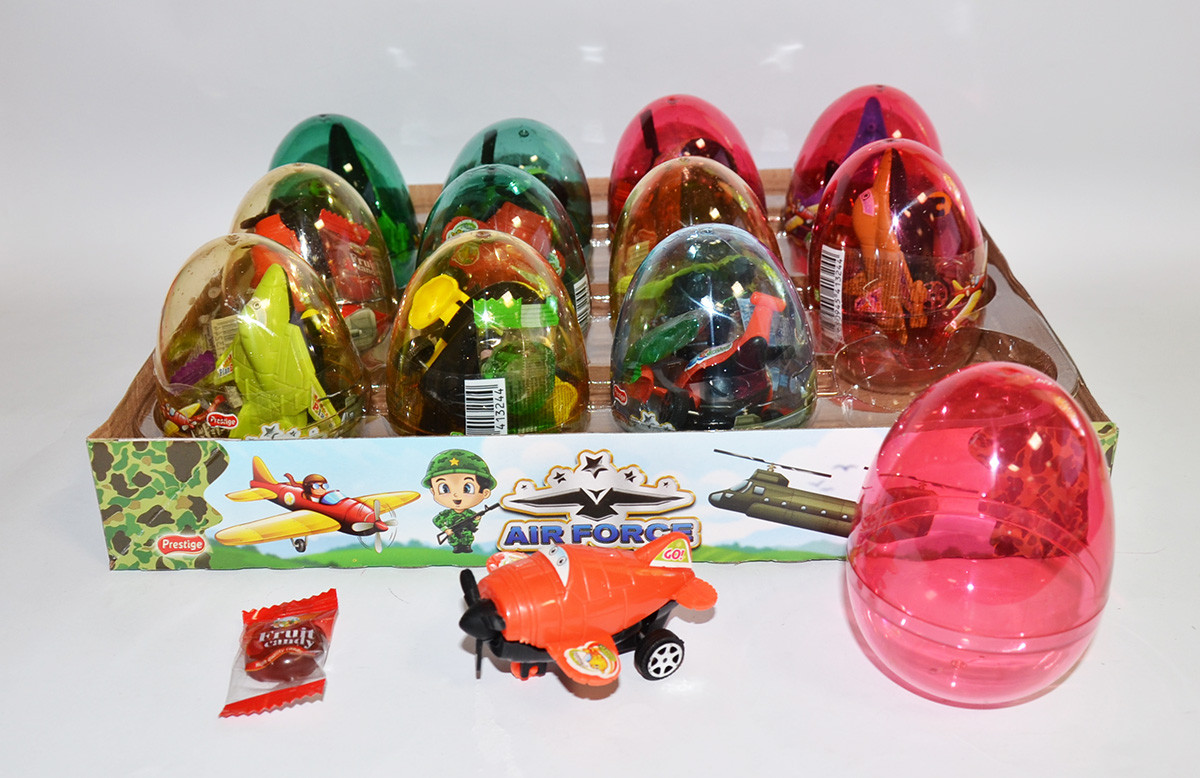 Яйцо с карамелью и игрушкой Самолёт AIR FORCE (12 шт в упаковке)