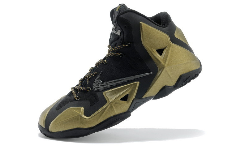 Баскетбольные кроссовки Nike LeBron 11 (XI) Gold - фото 2 - id-p5488077