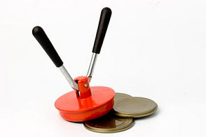 Закаточная машинка "Машенька" обжимной ключ автомат для консервирования