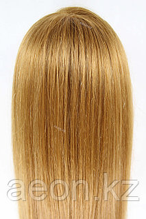 Майлы шұлықтардағы порно Эротикалық жігіт қыздардың алдында сиқырды сорады