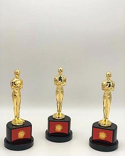 Награда из металла «Oscar»