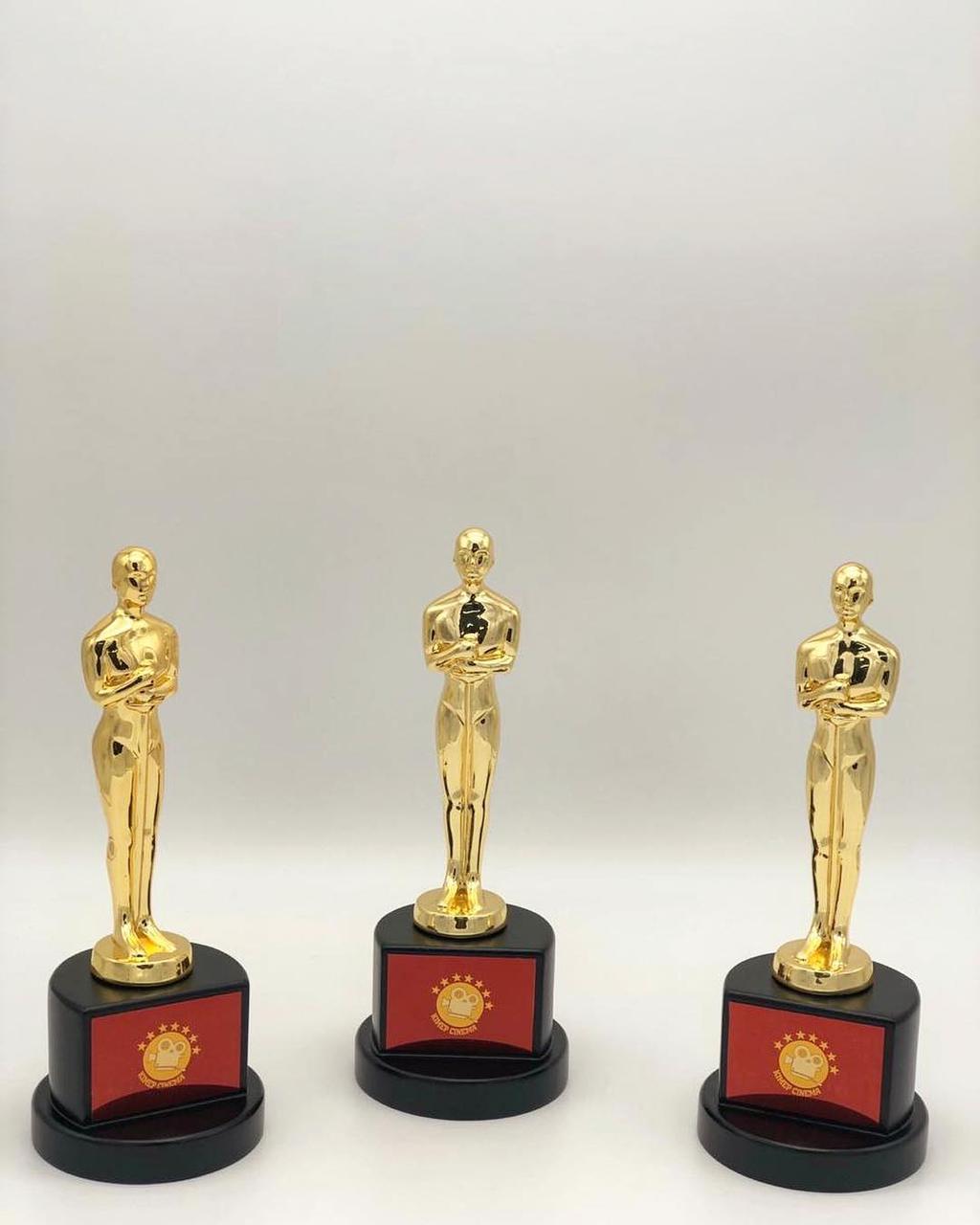 Награда из металла «Oscar» - фото 1 - id-p50179231