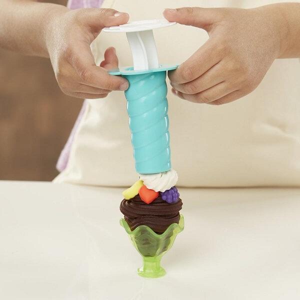 Hasbro Play-Doh Игровой набор Мир Мороженного