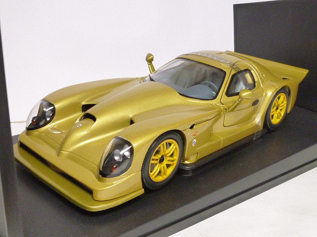 1/18 Auto Art Коллекционная модель Panoz Esperante GTR-1 Street Car, золотистый