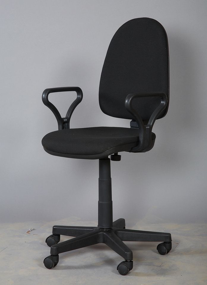 Кресло для преподавателя - фото 1 - id-p5480168