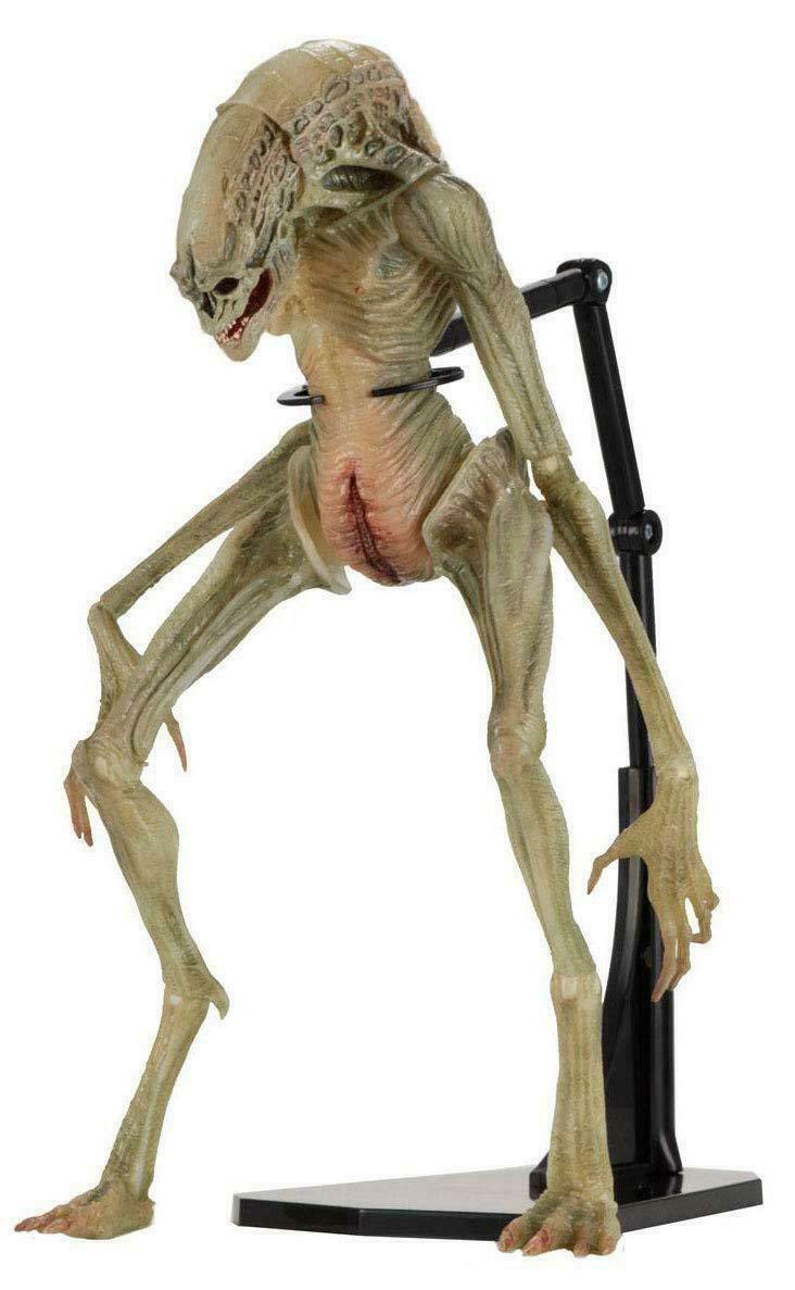 Neca "Чужой: Воскрешение" Фигурка Чужой Новорожденный (Deluxe)
