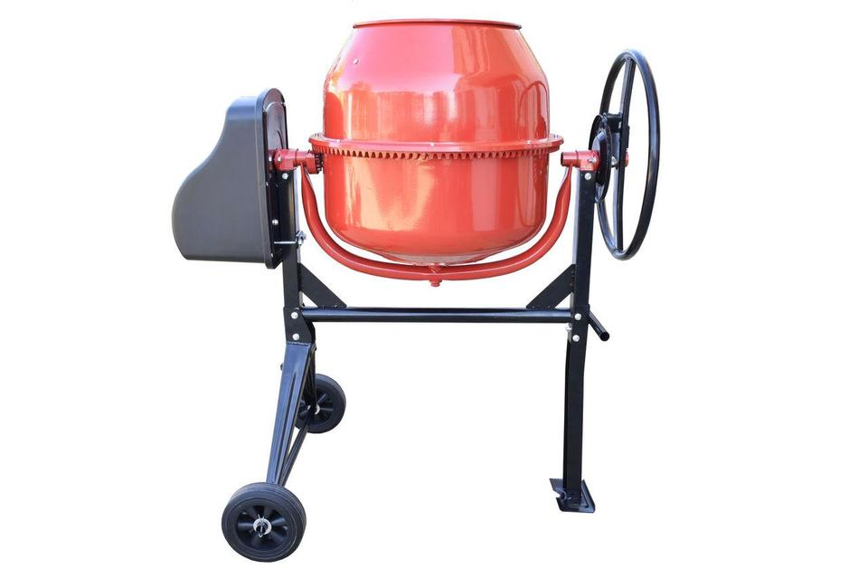 Spaces-тен дәретханада қабырғадағы тесік арқылы жыныстық қатынасқа түскен қыз мен қара жігіттің порн