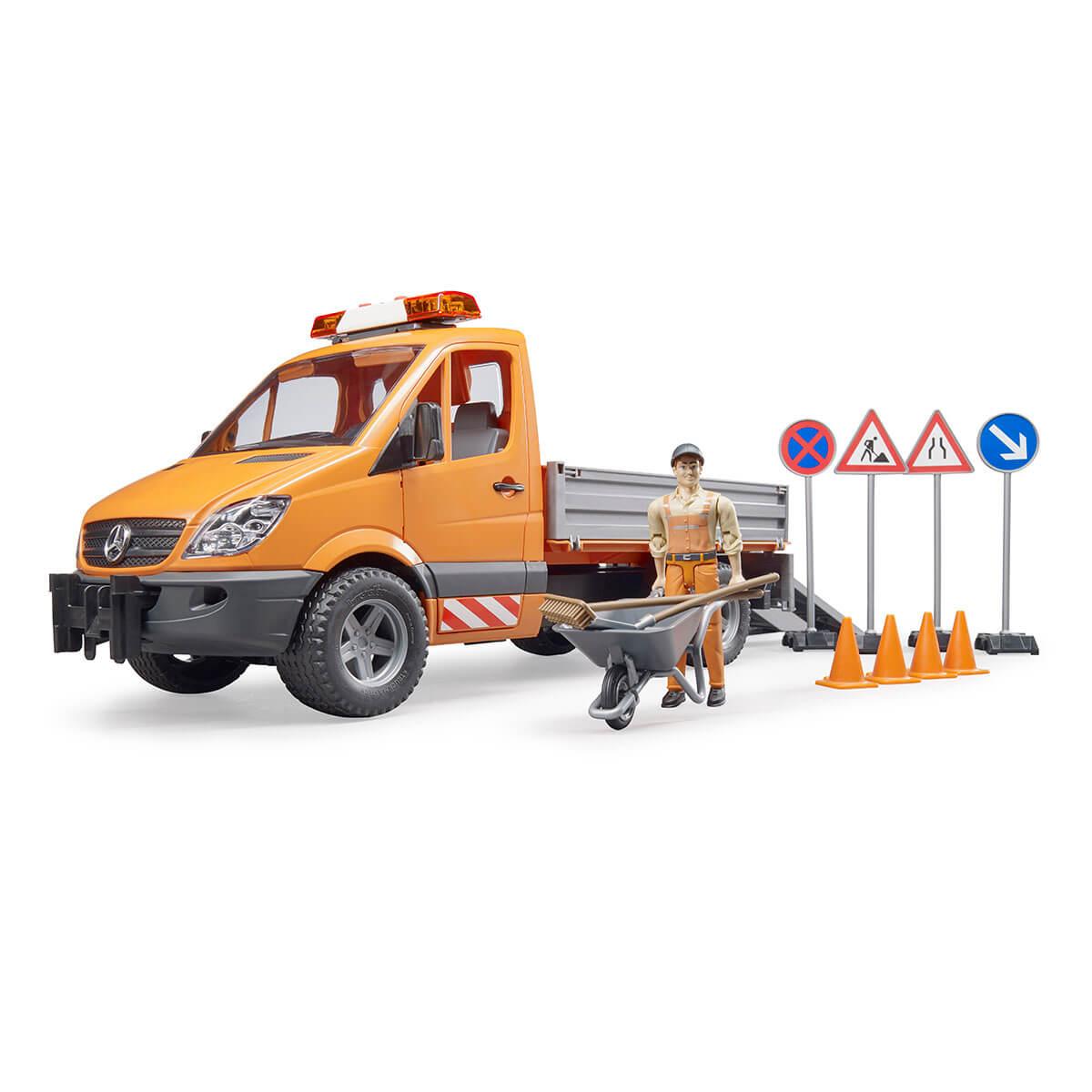 Mercedes-Benz Sprinter дорожная служба Bruder (с модулем со световыми и звуковыми эффектами, с фигуркой