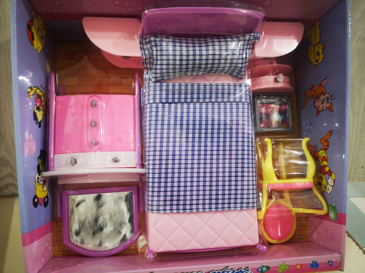 Набор мебели для куклы Барби