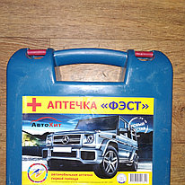 Автомобильная аптечка синий