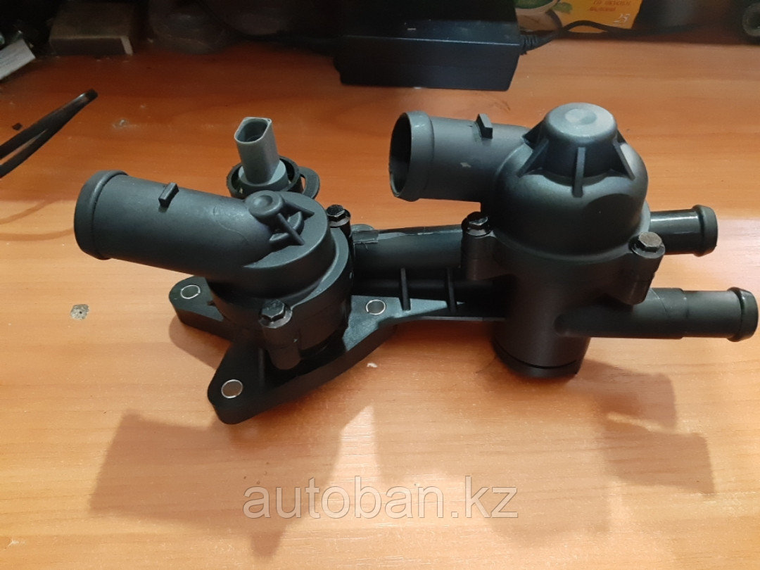 6. корпус термостата фольксваген поло седан 1. 6 артикул. термостат volkswagen polo. 6 110.