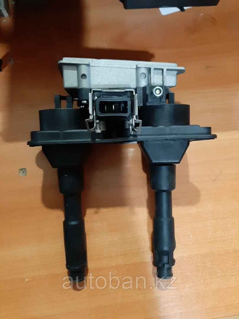 Катушка зажигания Volkswagen PASSAT B5