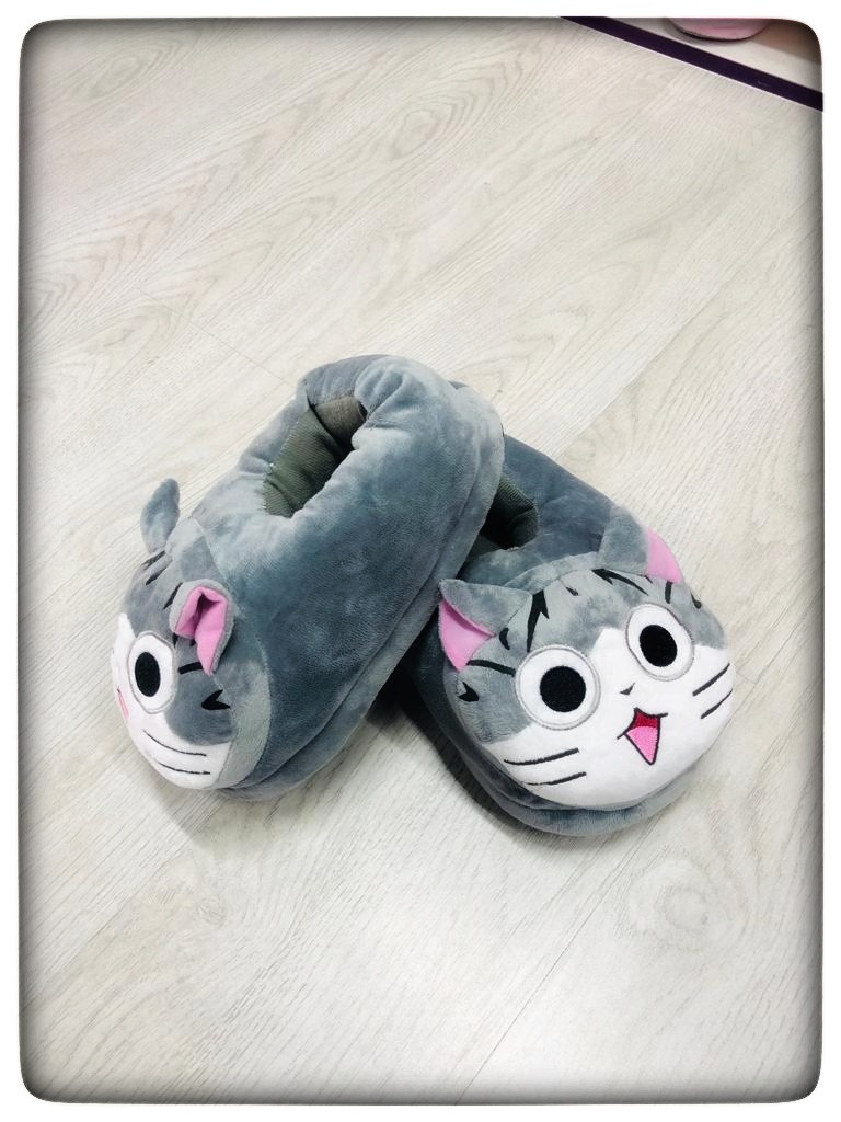 Тапки серая кошка