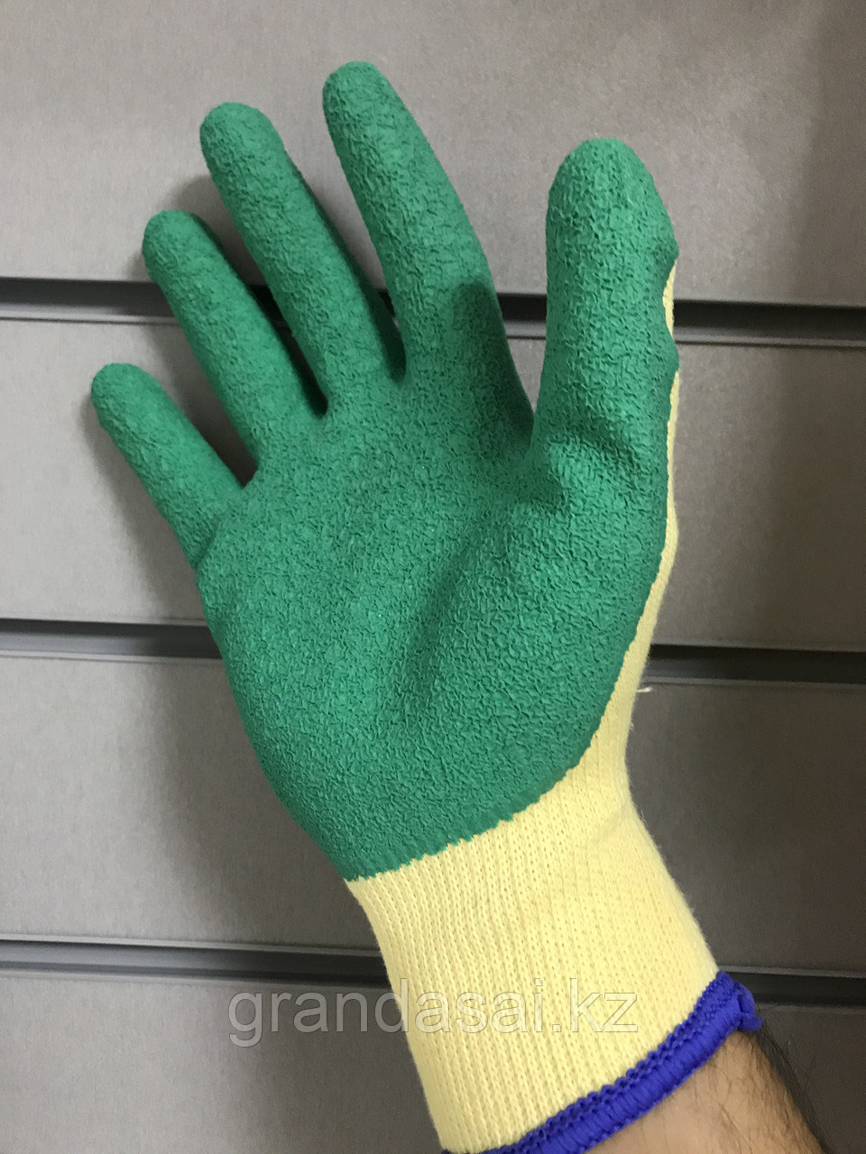 NITRAS 1603, перчатки трикотажные из жёлтого полиэстера, частично покрытые зелёным латексом - фото 4 - id-p68225357