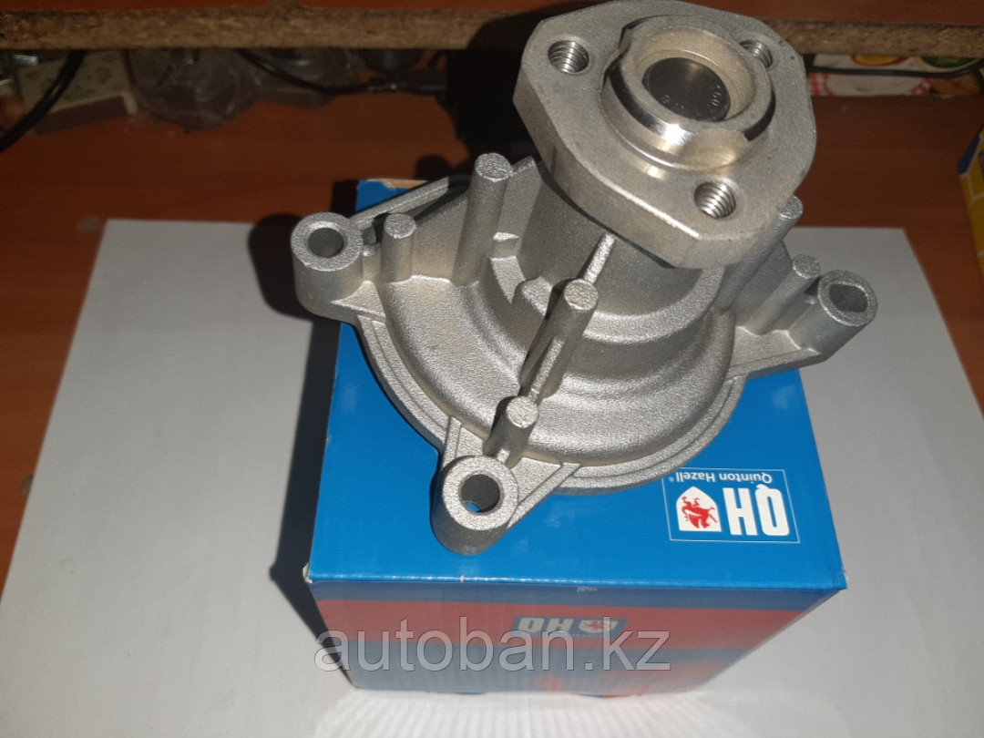 Помпа водяная Volkswagen Golf 5