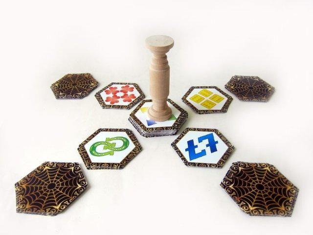 Настольная игра: Кто первый?