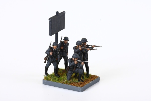 Сборная модель Немецкая пехота 1939-1942, 1:72