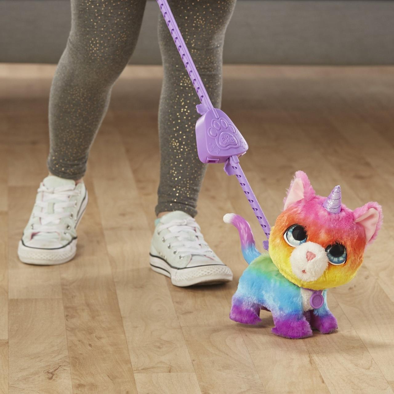Игрушка FurReal Friends Котик-единорожек на поводке