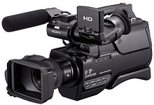 Профессиональная видеокамера Sony HXR-MC1500P