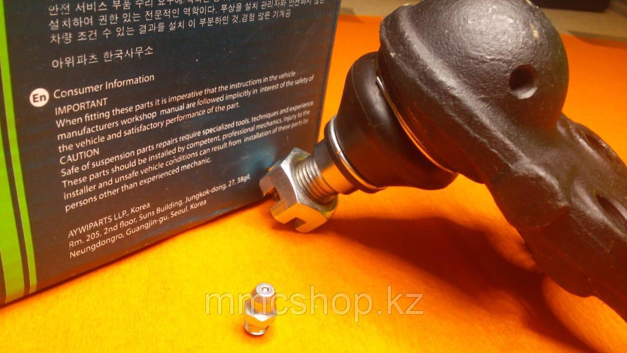 Паджеро 2 шаровая нижняя передняя левая правая  AYWIPARTS (КОРЕЯ) с товотницей для шприцевания 1990-1999