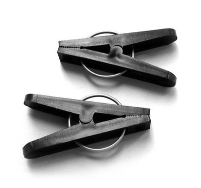 Қынаптағы киім ілгектері