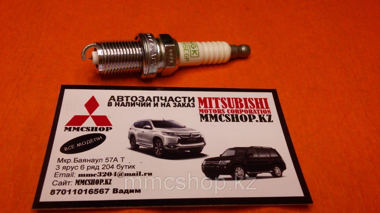 Монтеро спорт свеча зажигания платиновая NGK made in Japan BKR5EGP, фото 1