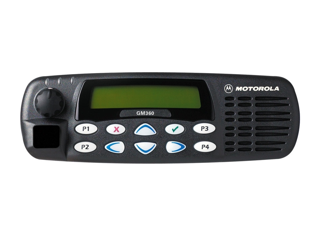 Автомобильная радиостанция Motorola GM360