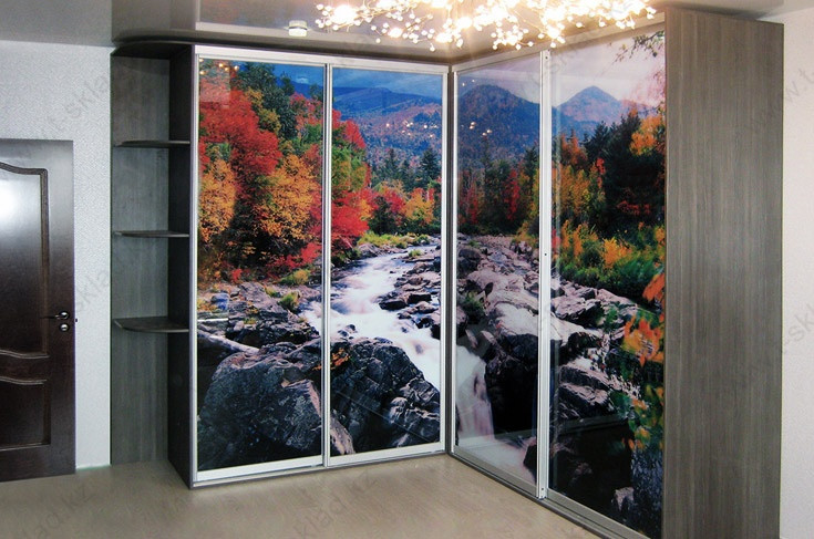 Угловой шкаф-купе УШ-22