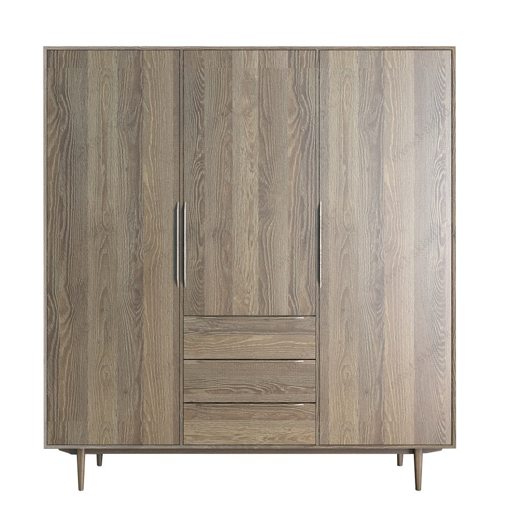 Шкаф трехстворчатый Bruni