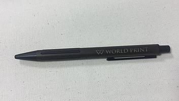 Ручка с гравировкой логотипа