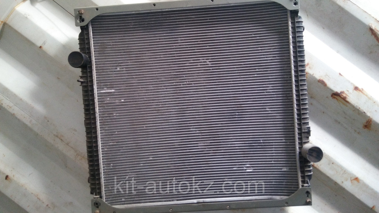 Радиатор охлаждения Хово (HOWO) - фото 1 - id-p69334272