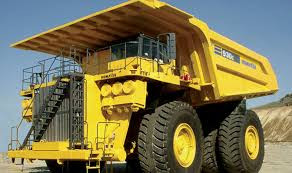 Двигатель карьерного самосвала Komatsu, двигатель самосвала Komatsu, фото 1
