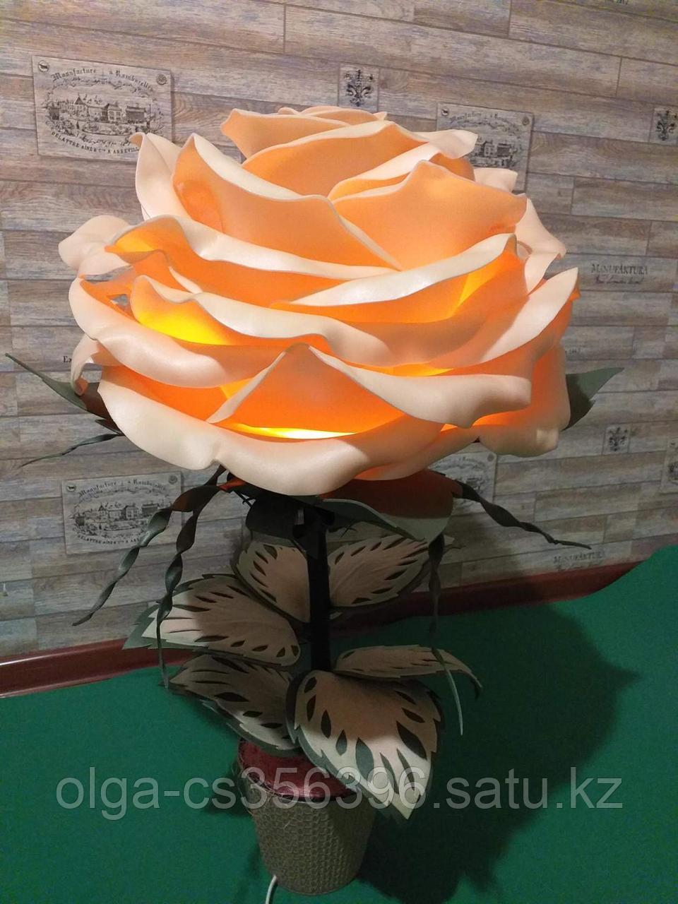 Декоративные цветы.Светильник Роза. Creativ 2232--о