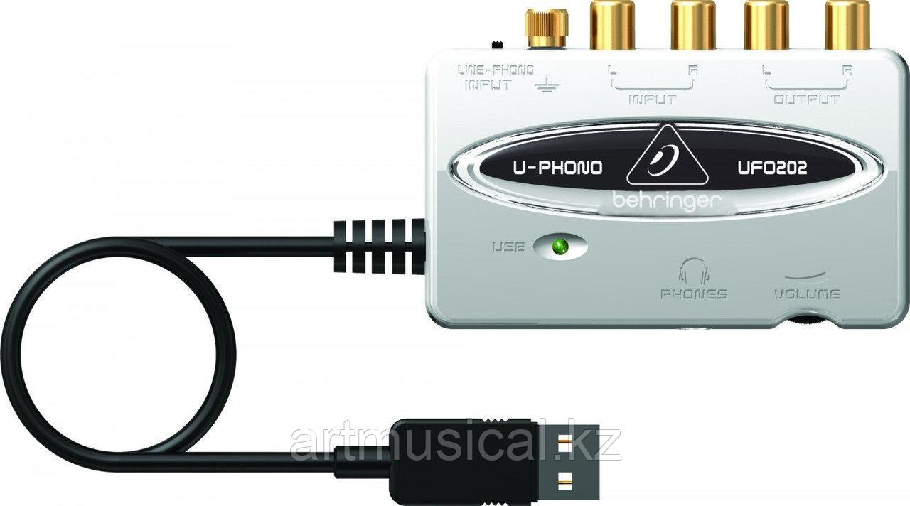 Звуковая карта Behringer UCA202