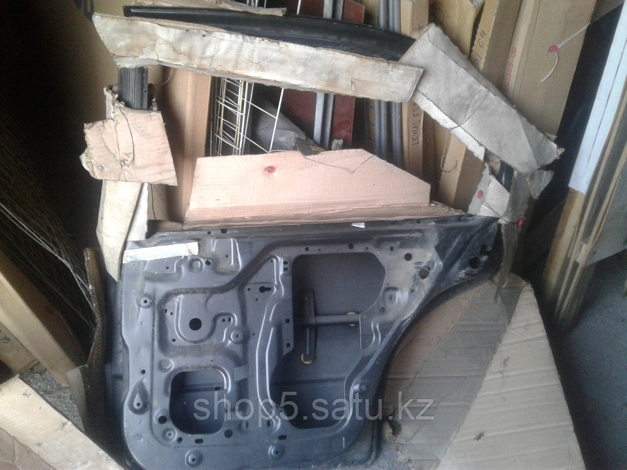 Nissan Maxima А-32 (cefiro) 1997-2001 гг. Задняя дверь правая (Door assy rh)