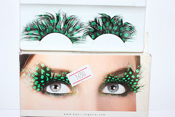 Сәндік қауырсынды кірпіктер