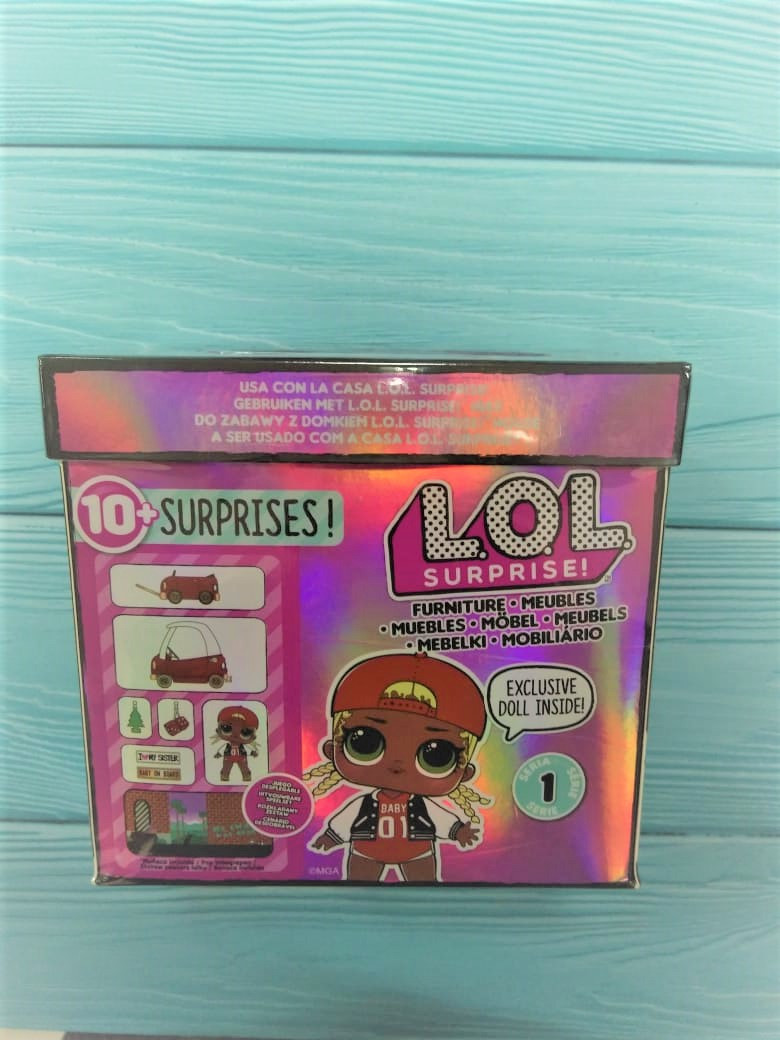 LOL Surprise Furniture Игровой набор ЛОЛ "Уютное купе" с эксклюзивной куклой MC Swag (10 сюрпризов)